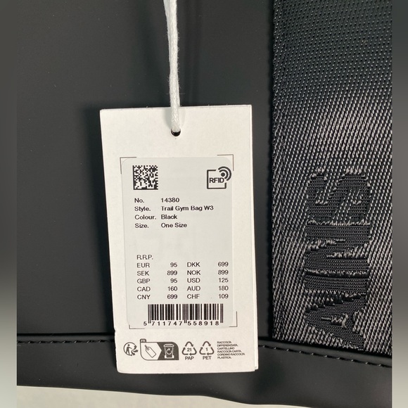 NWT RAINS Waterproof Trail Gym Bag - Picture 3 of 5